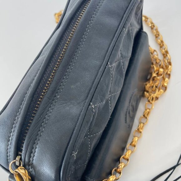 Chanel | Vintage Camera Bag | Navy Blue | Upcycled - Picture 6 of 12